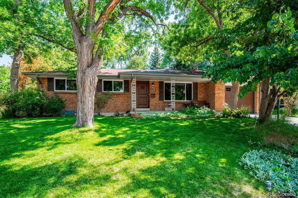 Photo of 1170 S Dover Street, Lakewood, CO 80232 (MLS # 4998761)