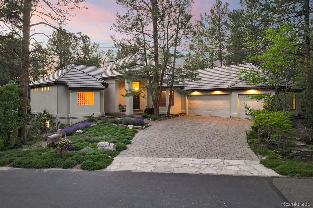 Photo of 474 Silbrico Way, Castle Rock, CO 80108 (MLS # 9967356)