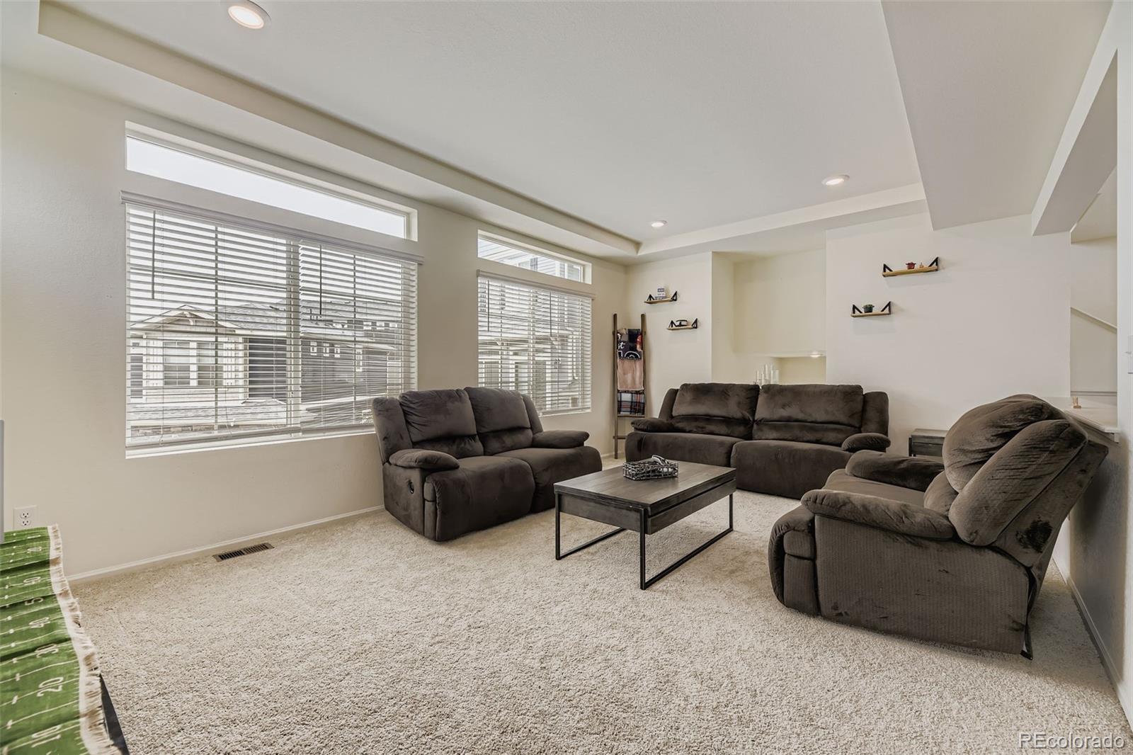 21865 E 44th Place