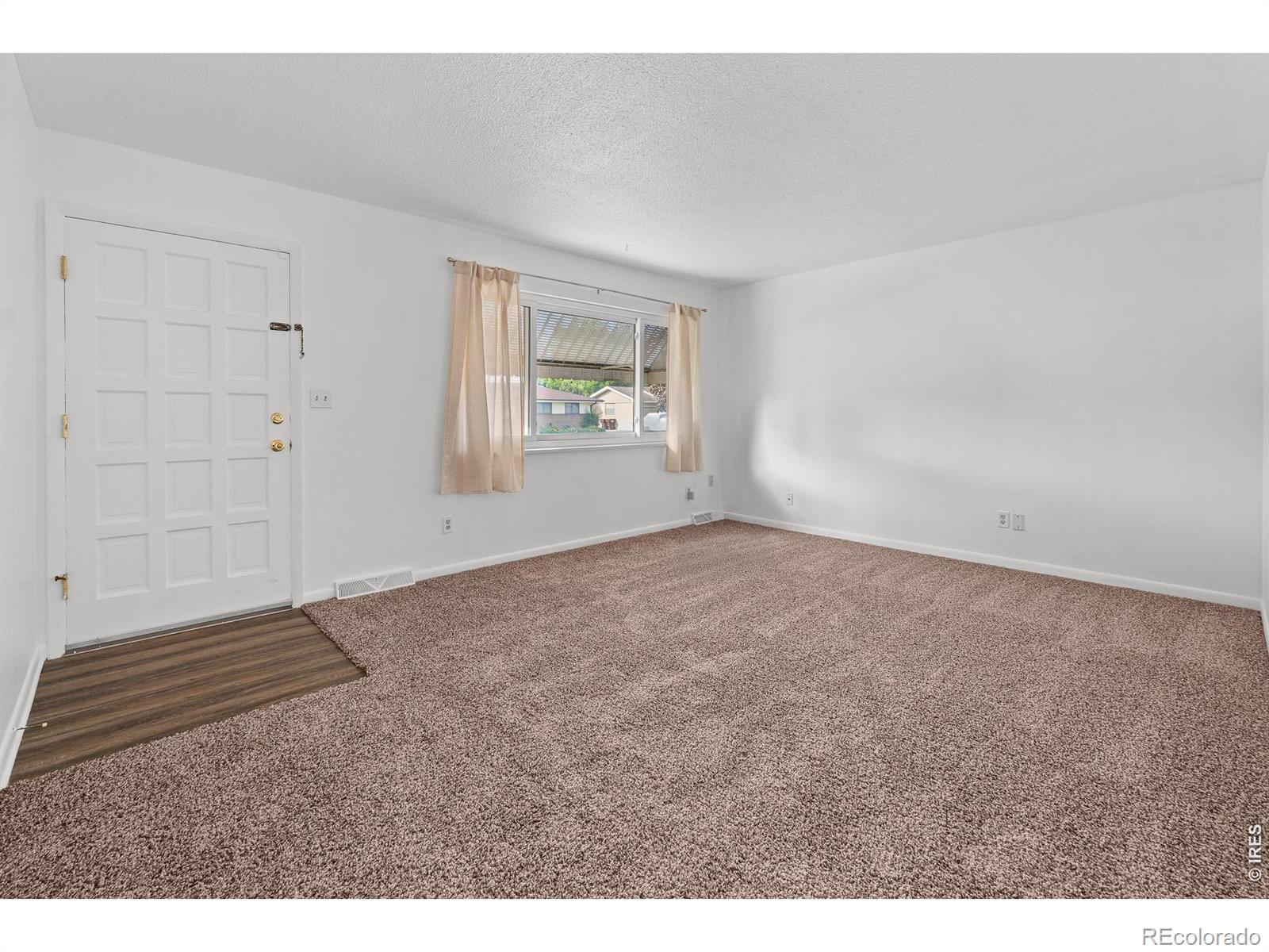 224 S 5th Street