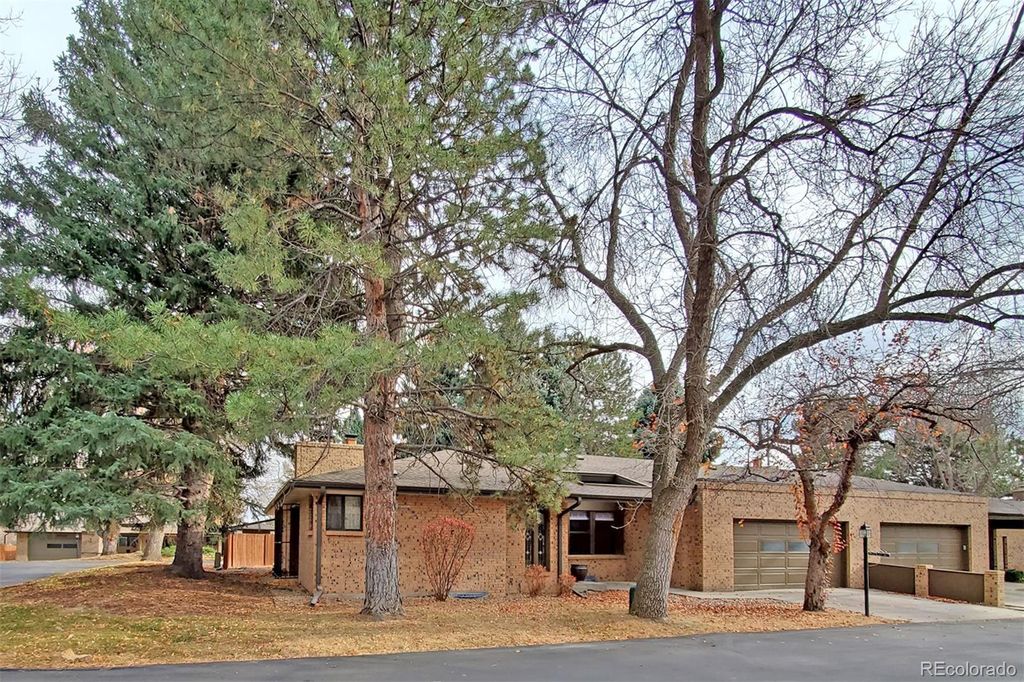 Photo of 8542 W 10th Avenue, Lakewood, CO 80215 (MLS # 5631539)