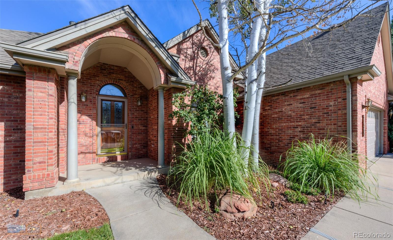 2425 Waneka Lake Trail