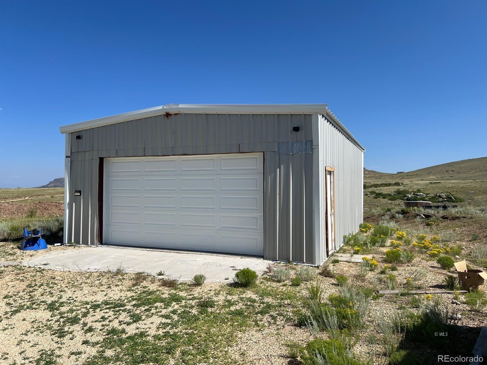 1400 County Road 243