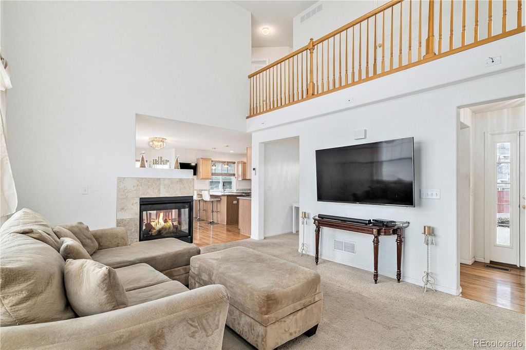 listing image 0