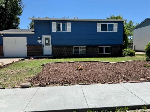 Single Family Residence in Colorado Springs CO 1059 Western Drive.jpg