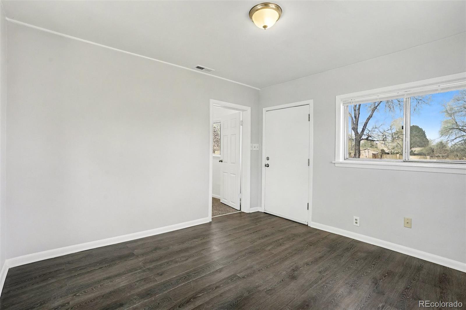 5620 E Alameda Avenue