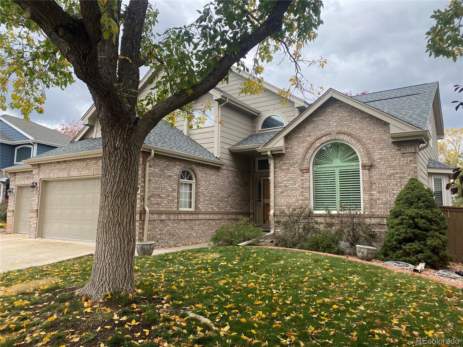 10117 Stephen Place