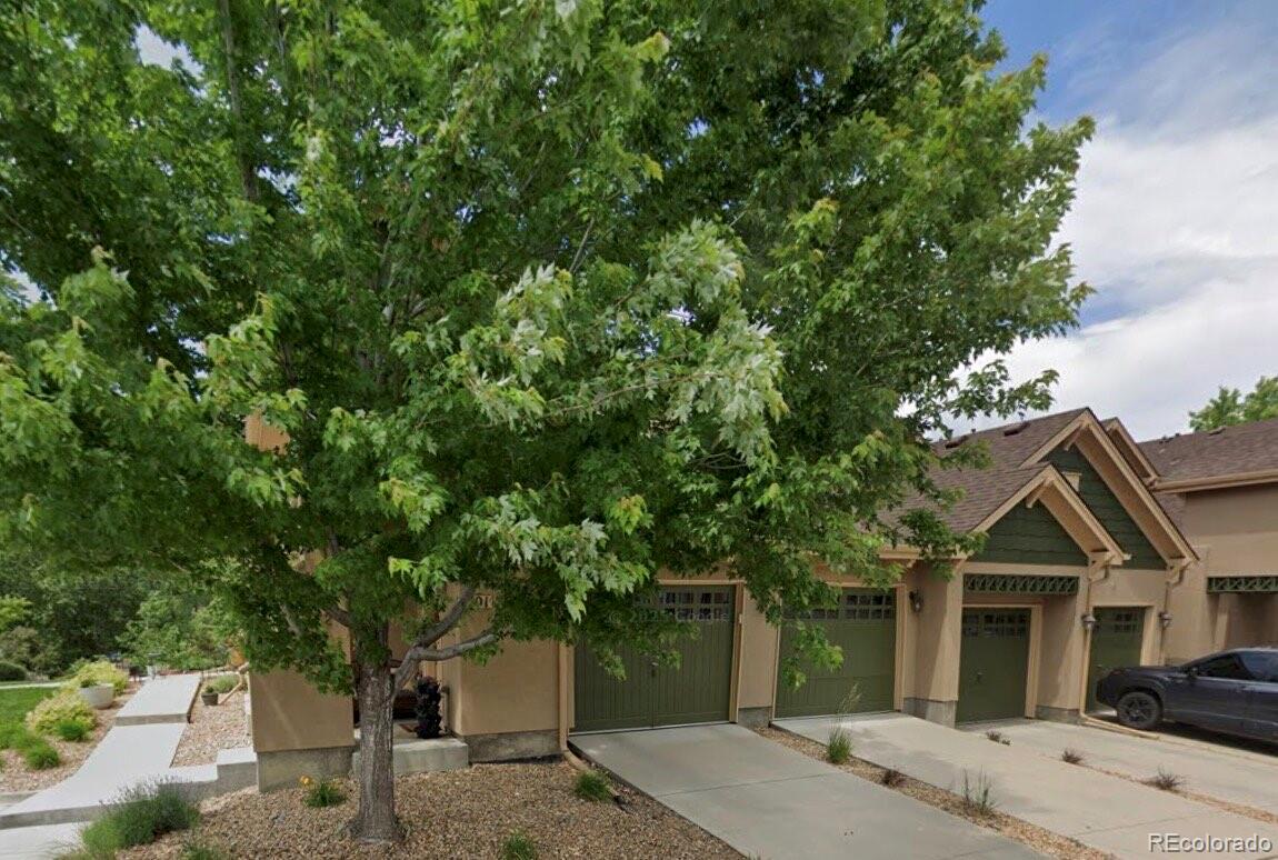 11992 W Long Circle 103