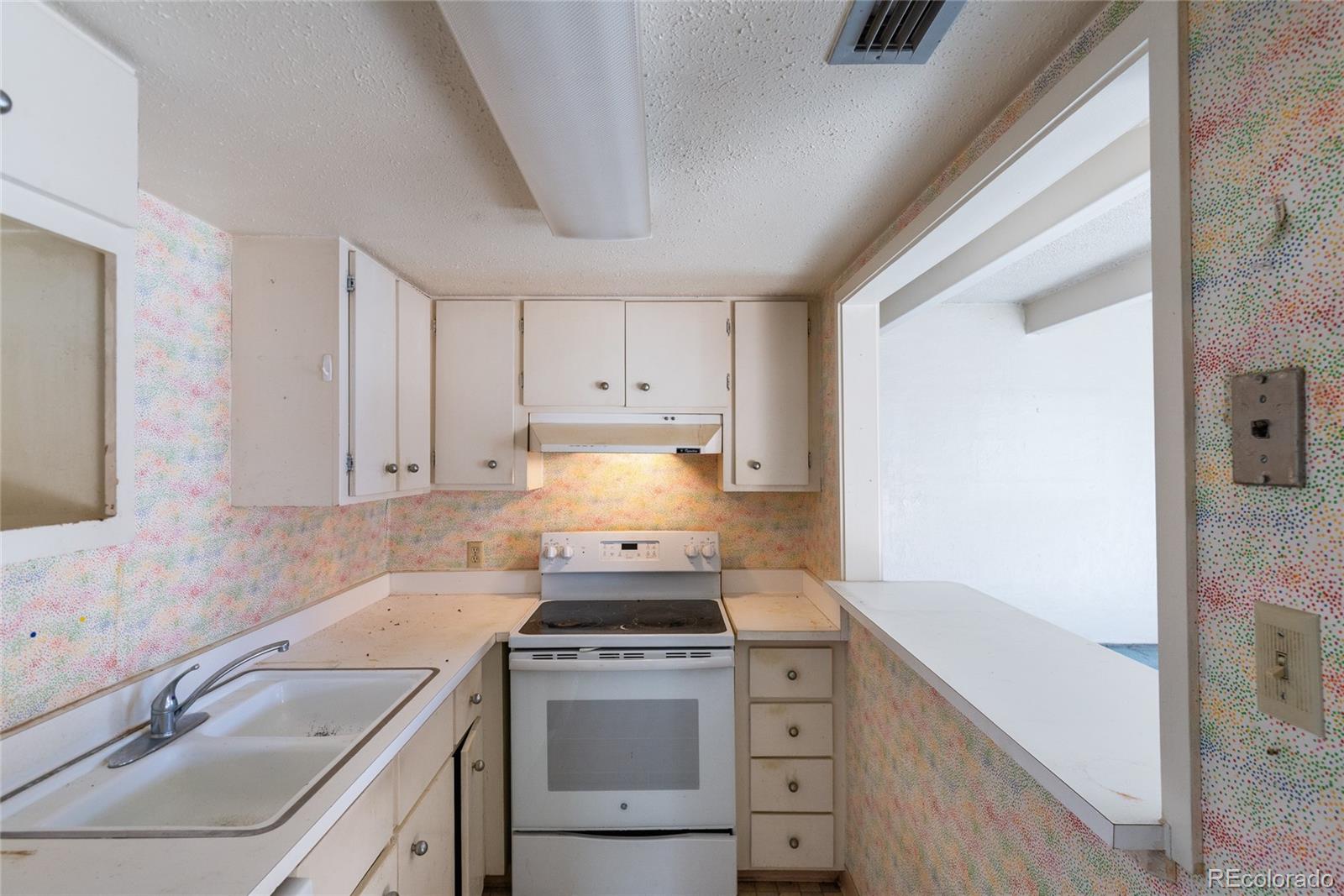 9700 E Iliff Avenue G75