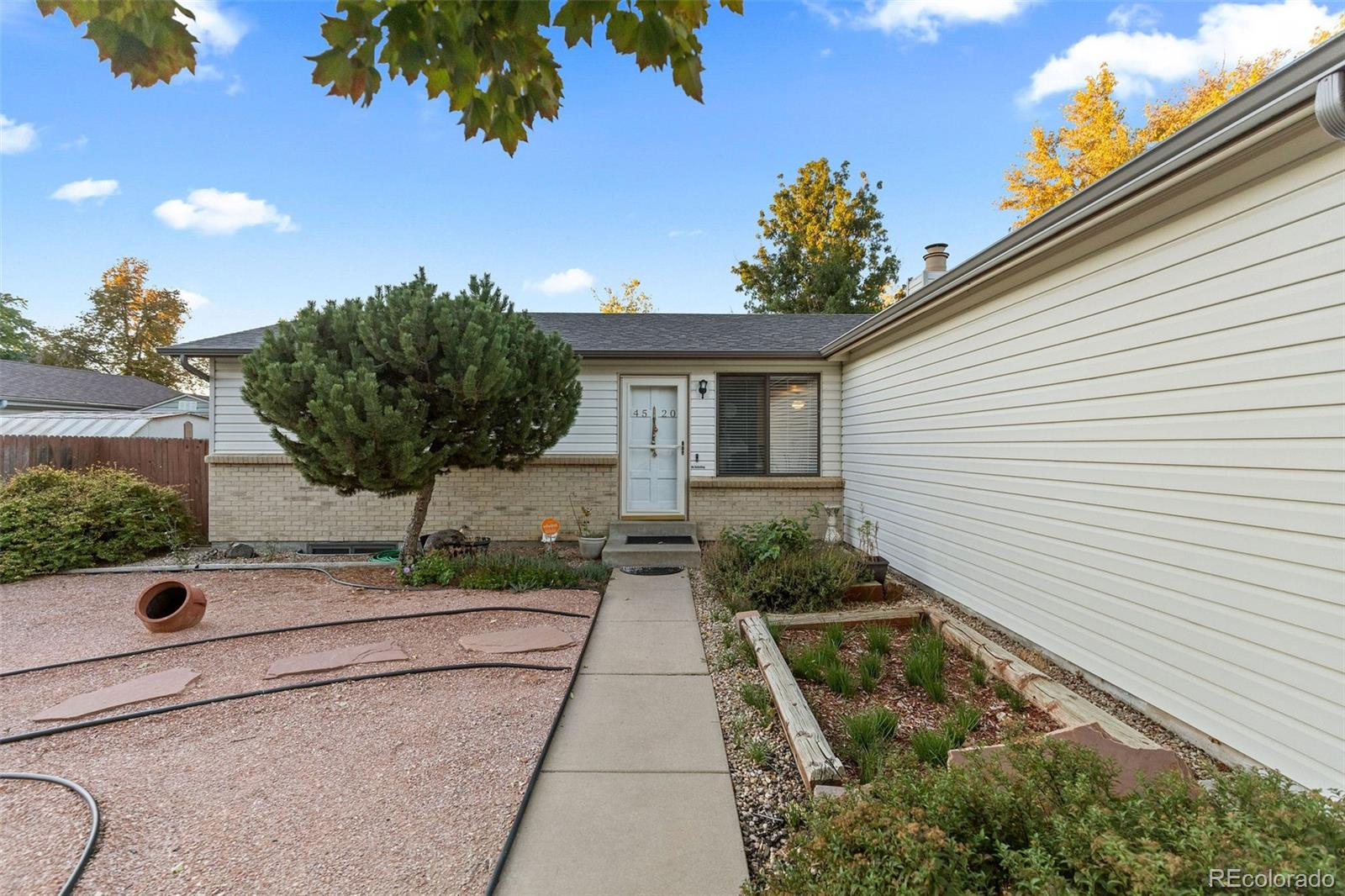 4520 E 112th Place