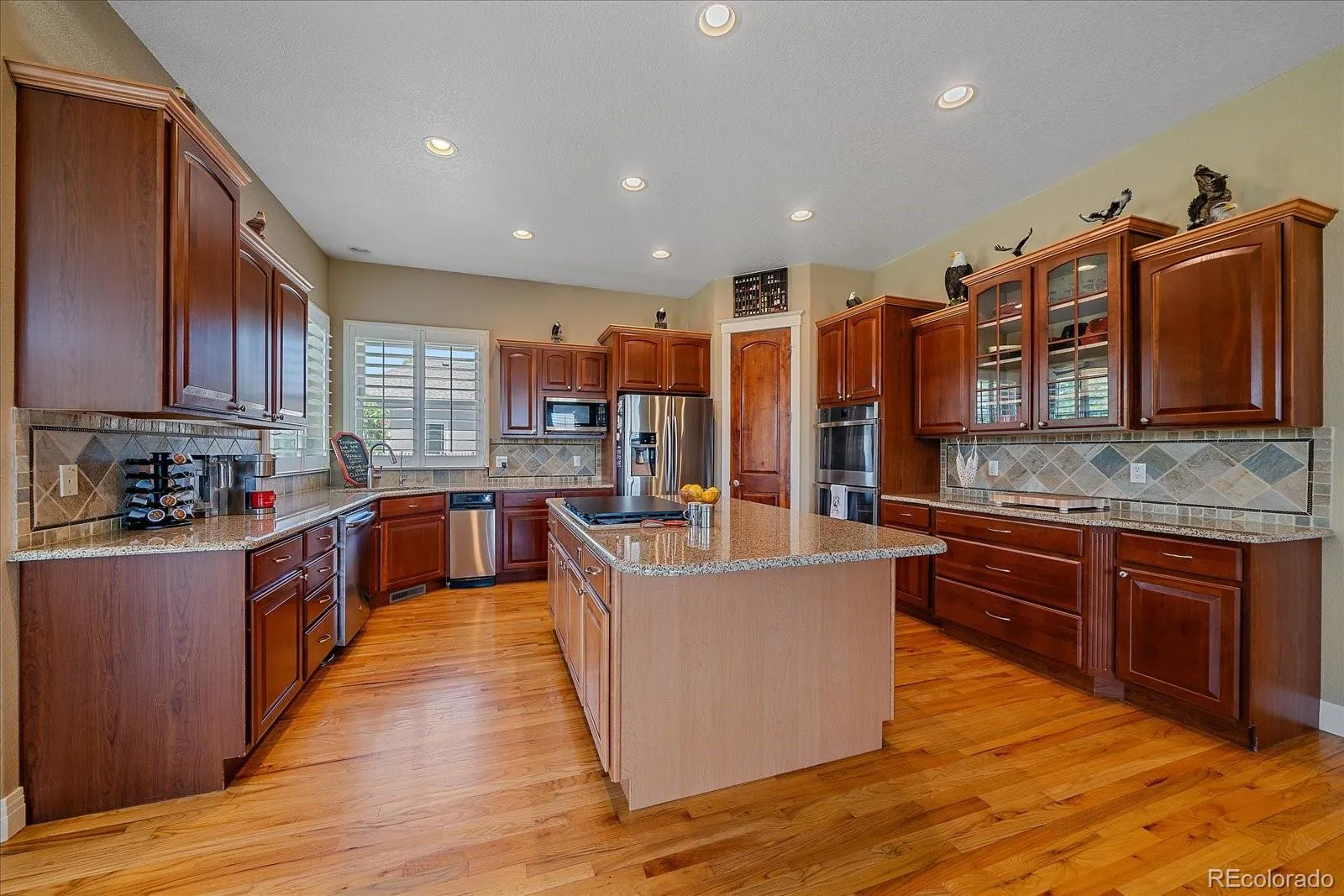 Thornton, Colorado 80602, United States, 6 Bedrooms Bedrooms, ,5 BathroomsBathrooms,Residential,Active,145758