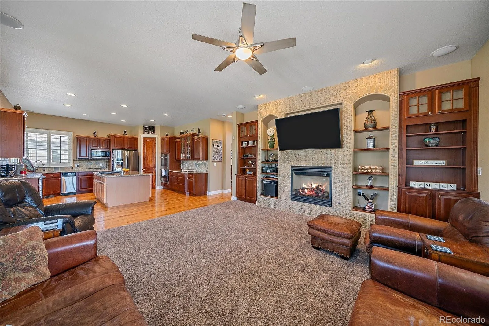 Thornton, Colorado 80602, United States, 6 Bedrooms Bedrooms, ,5 BathroomsBathrooms,Residential,Active,145758