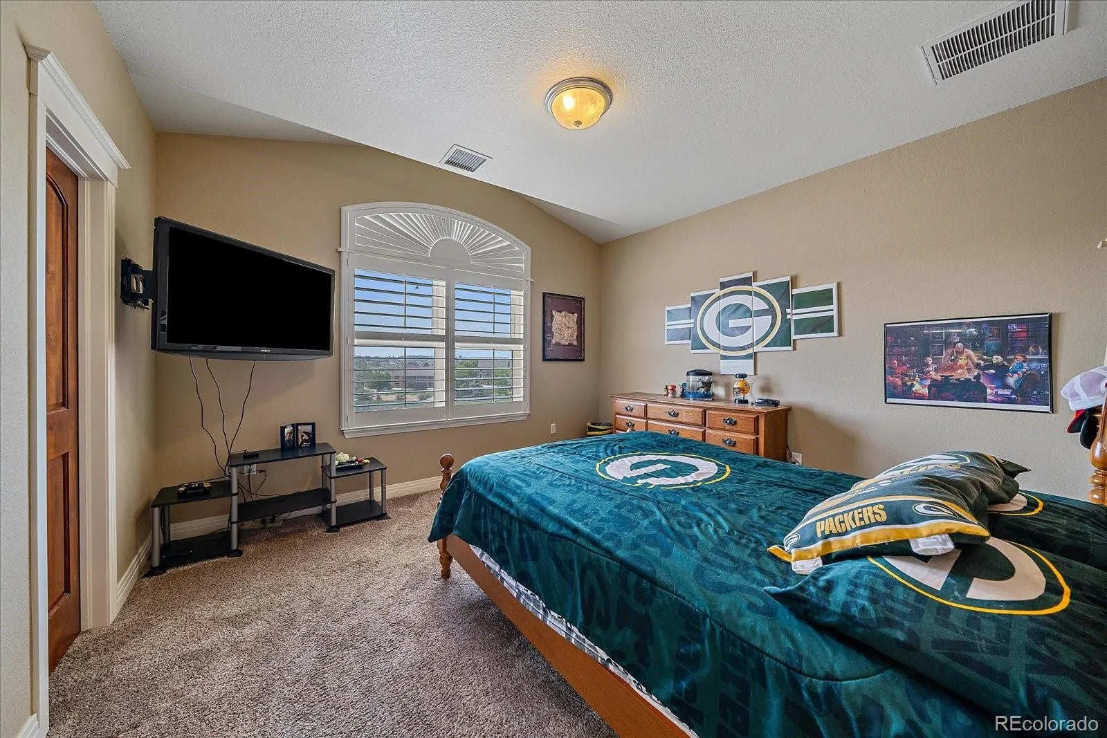 Thornton, Colorado 80602, United States, 6 Bedrooms Bedrooms, ,5 BathroomsBathrooms,Residential,Active,145758