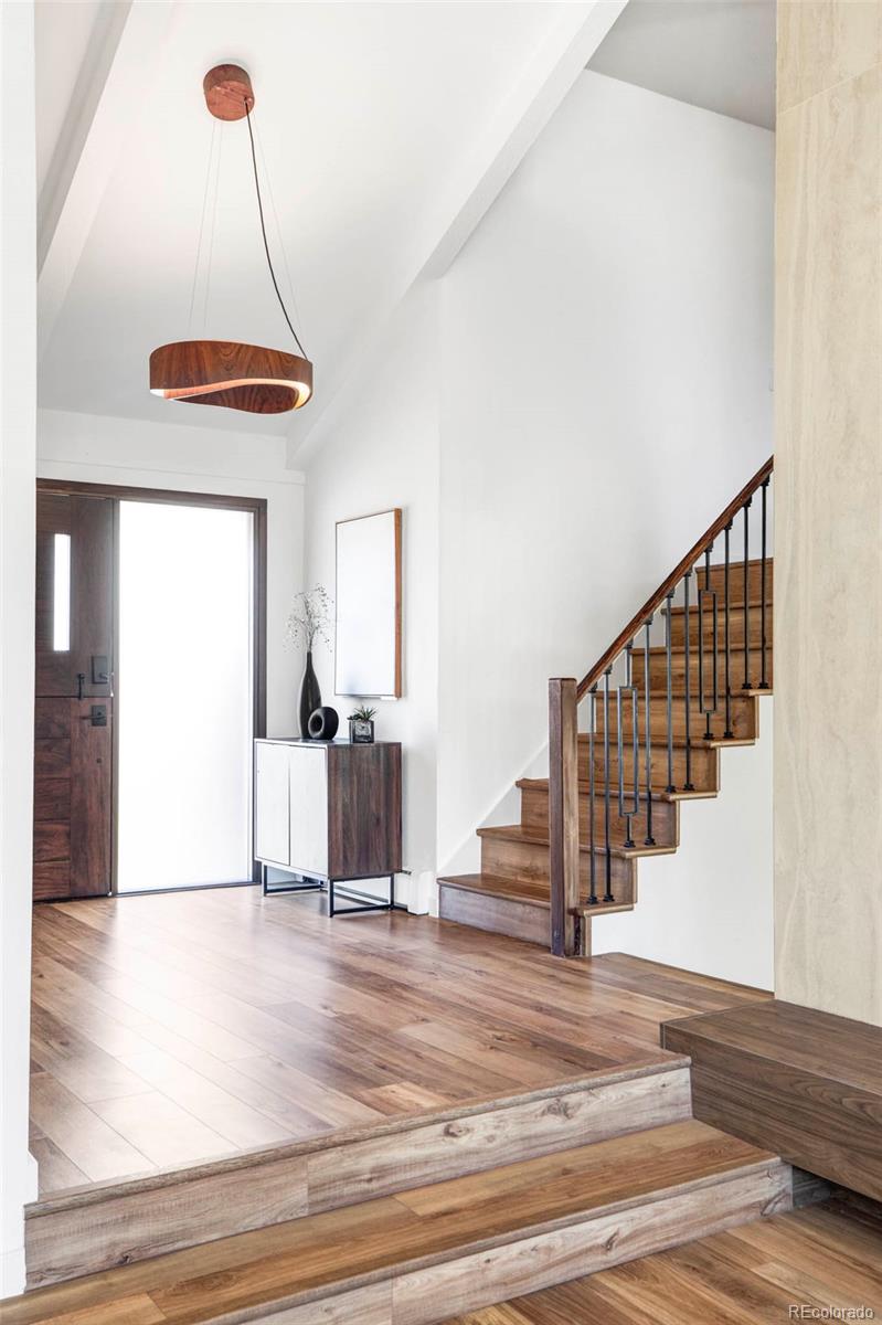 5798 S Galena Street