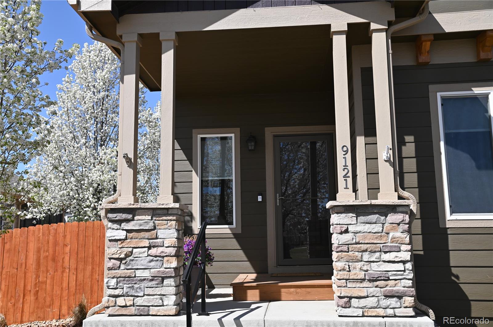 9121 Harlequin Circle