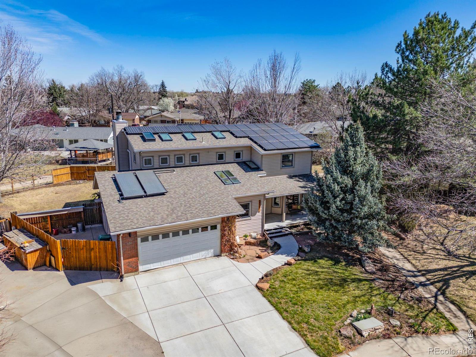 471 E Raintree Court