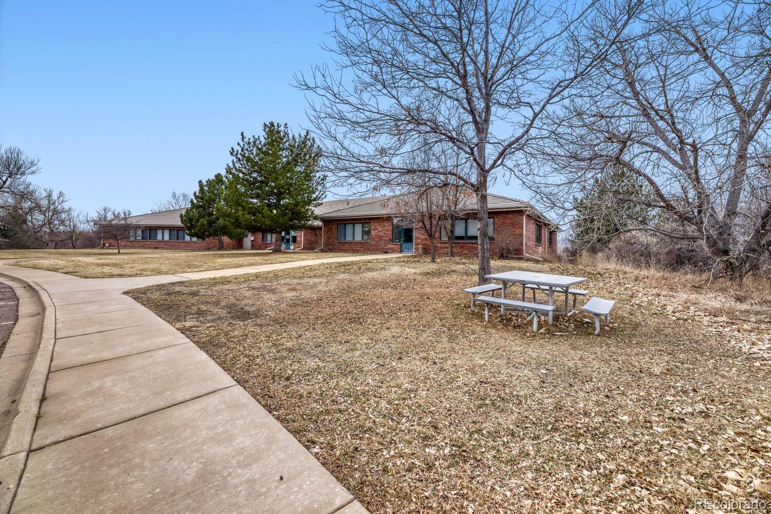 20 W Dry Creek Circle