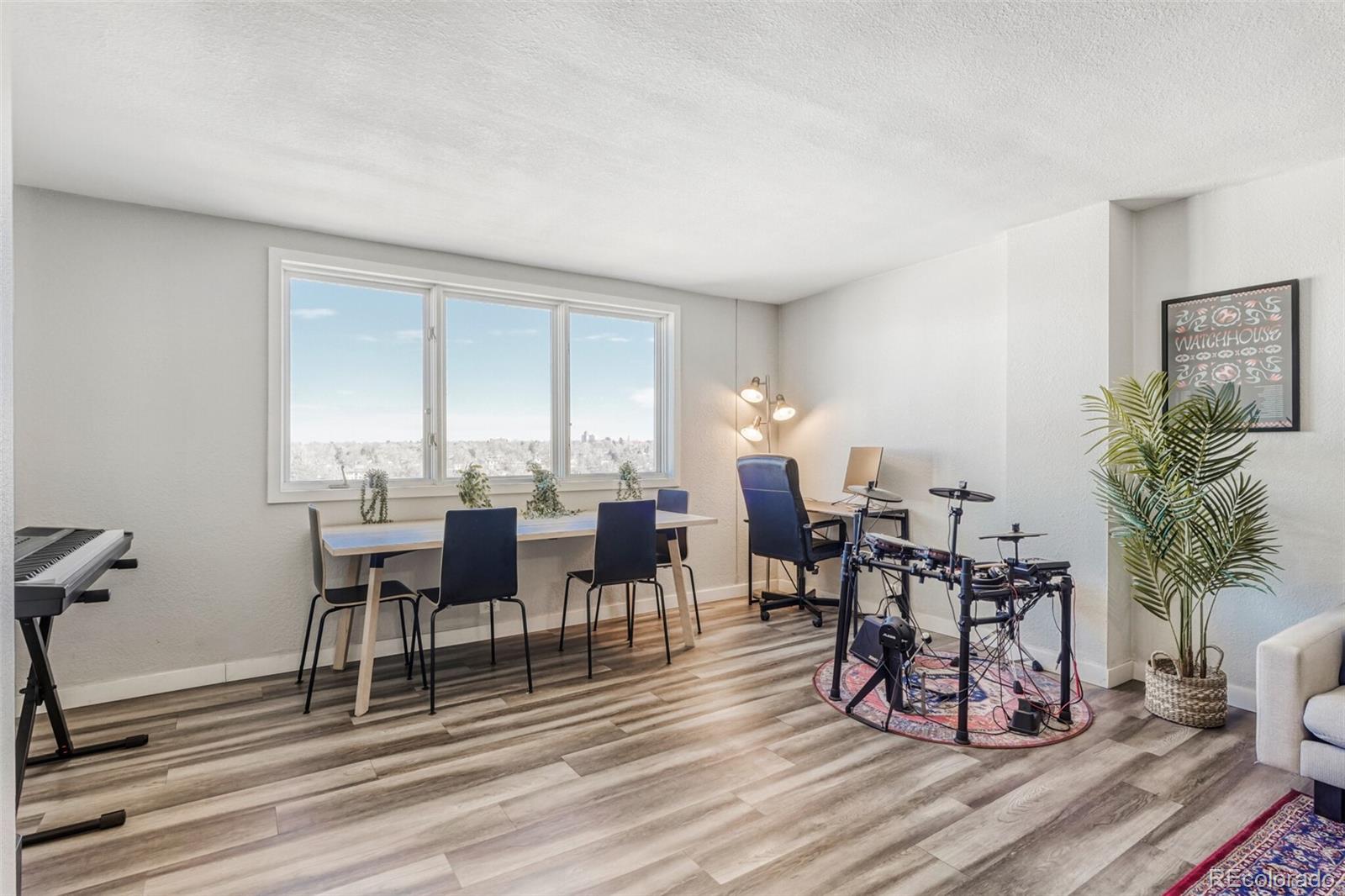 2225 Buchtel Boulevard 1011