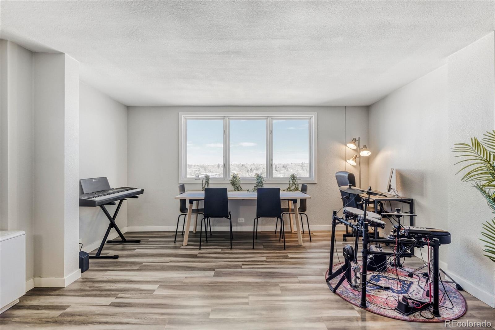 2225 Buchtel Boulevard 1011