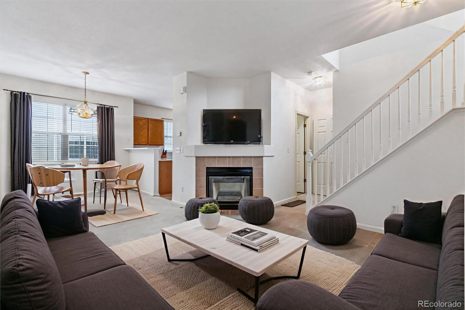 260 W Jamison Circle 13