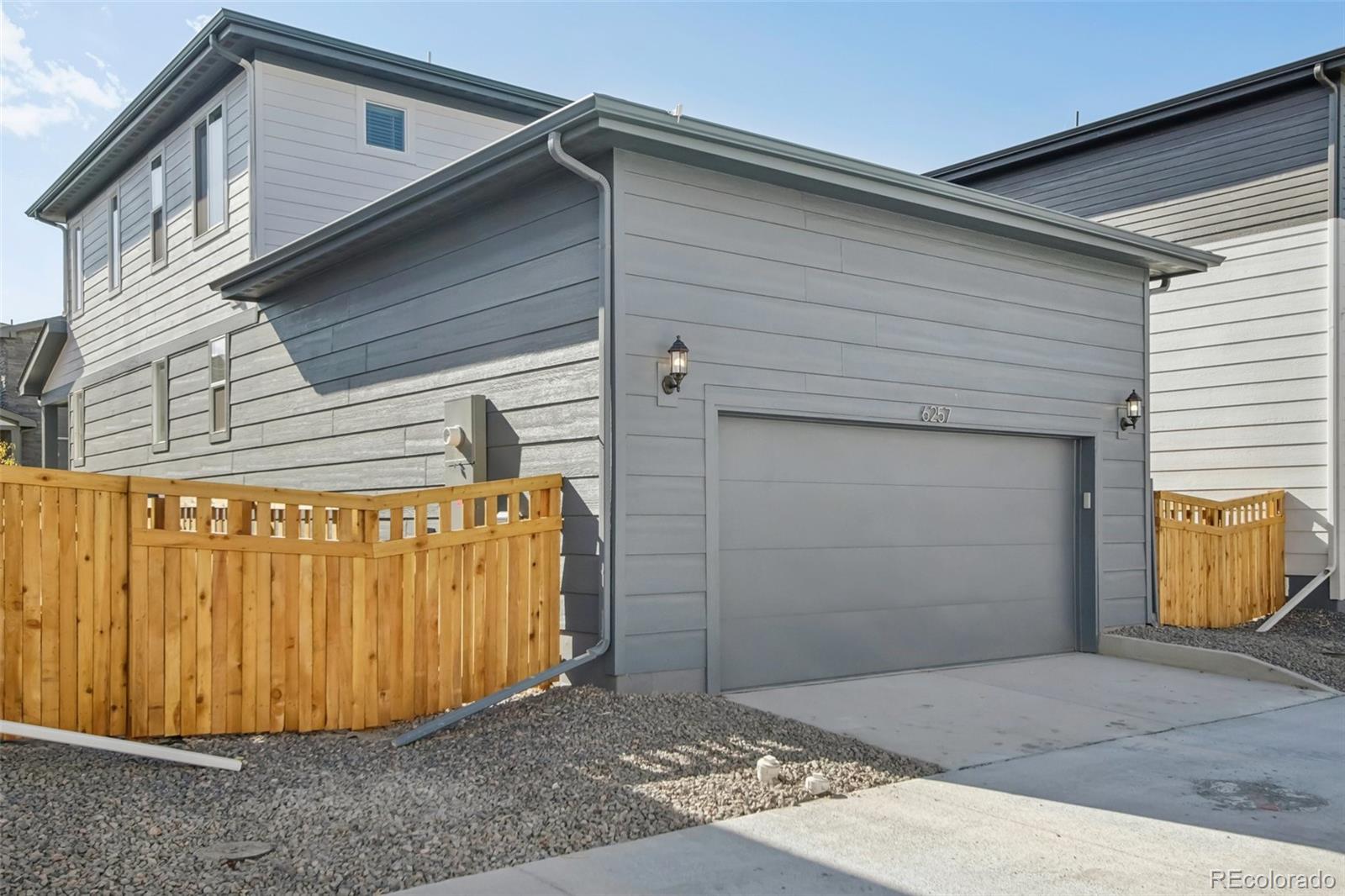 21021 E 63rd Drive, Aurora, CO, 80019 4 21021 E 63rd Drive