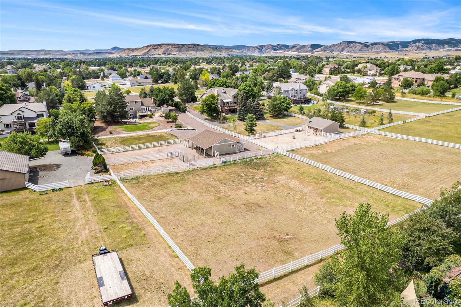15985 W 77th Place