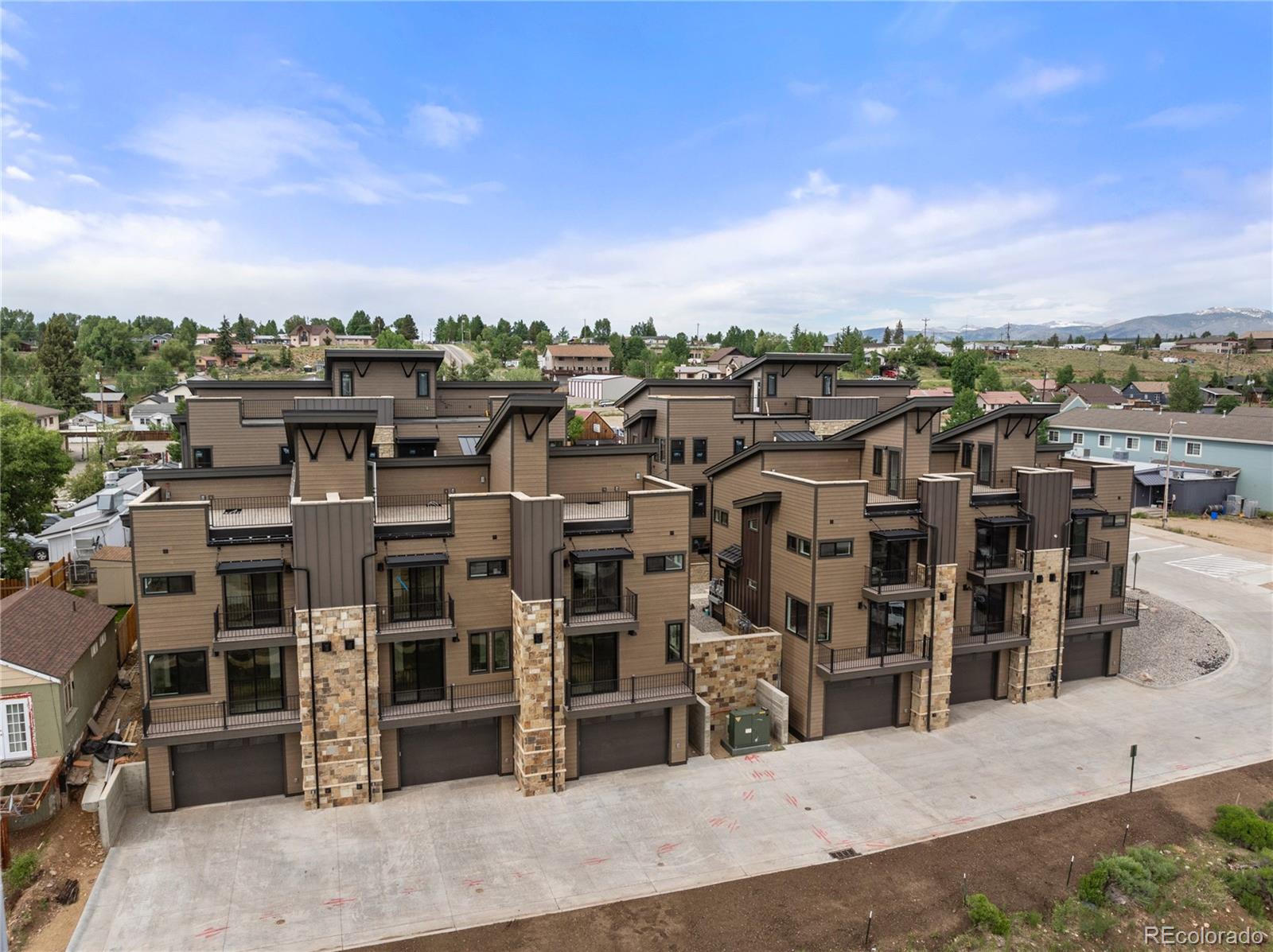 378 E Agate 3A