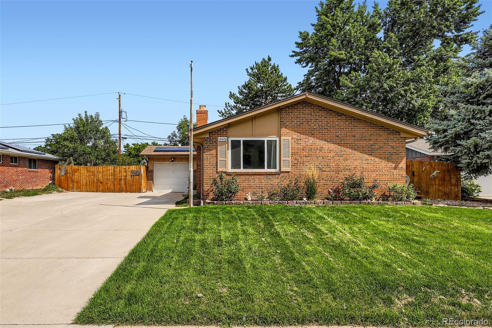 10523 W 62nd Place