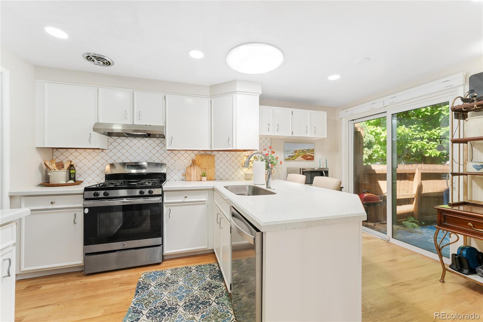 7427 W Cedar Circle