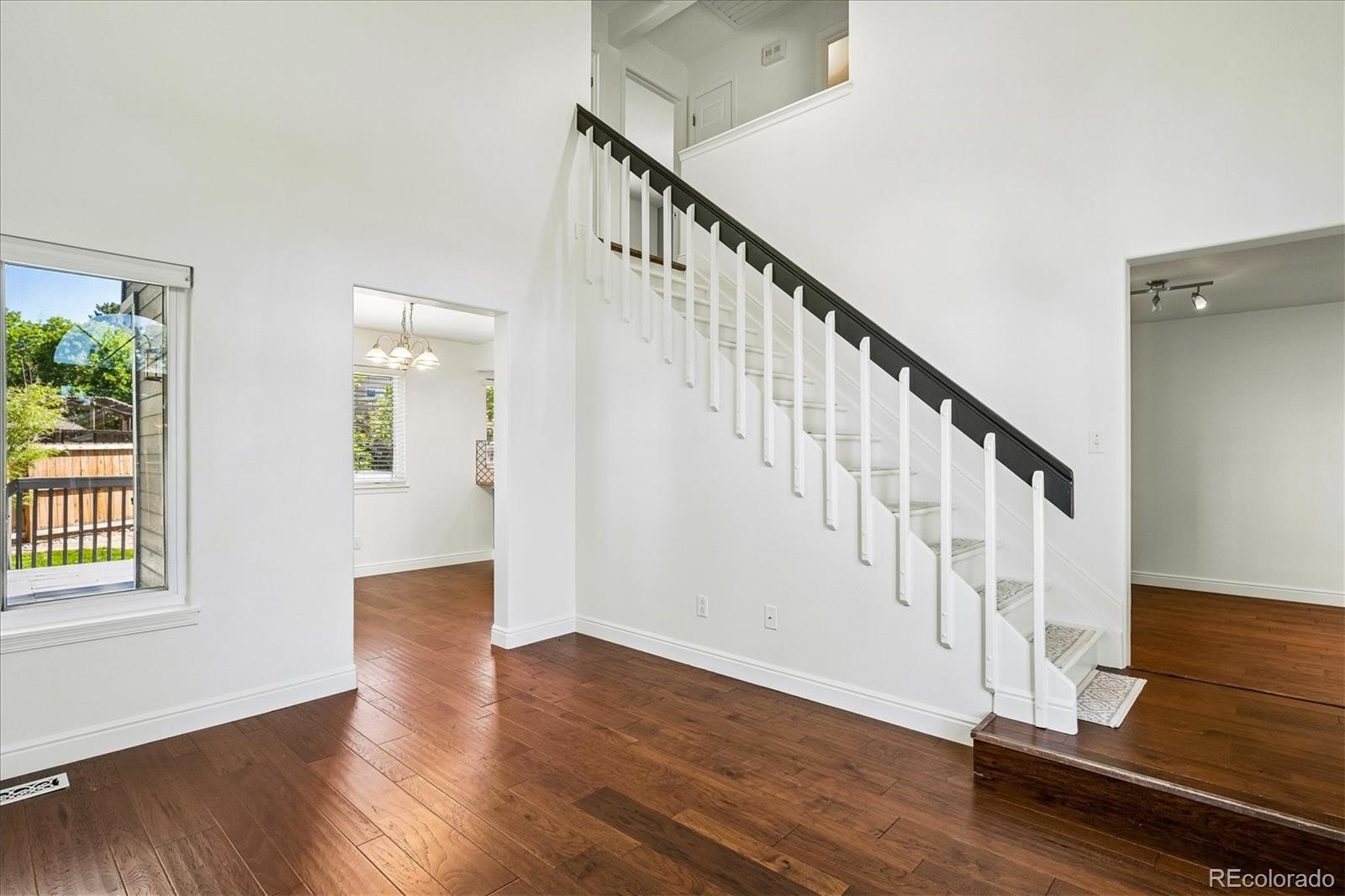 585 Arden Circle