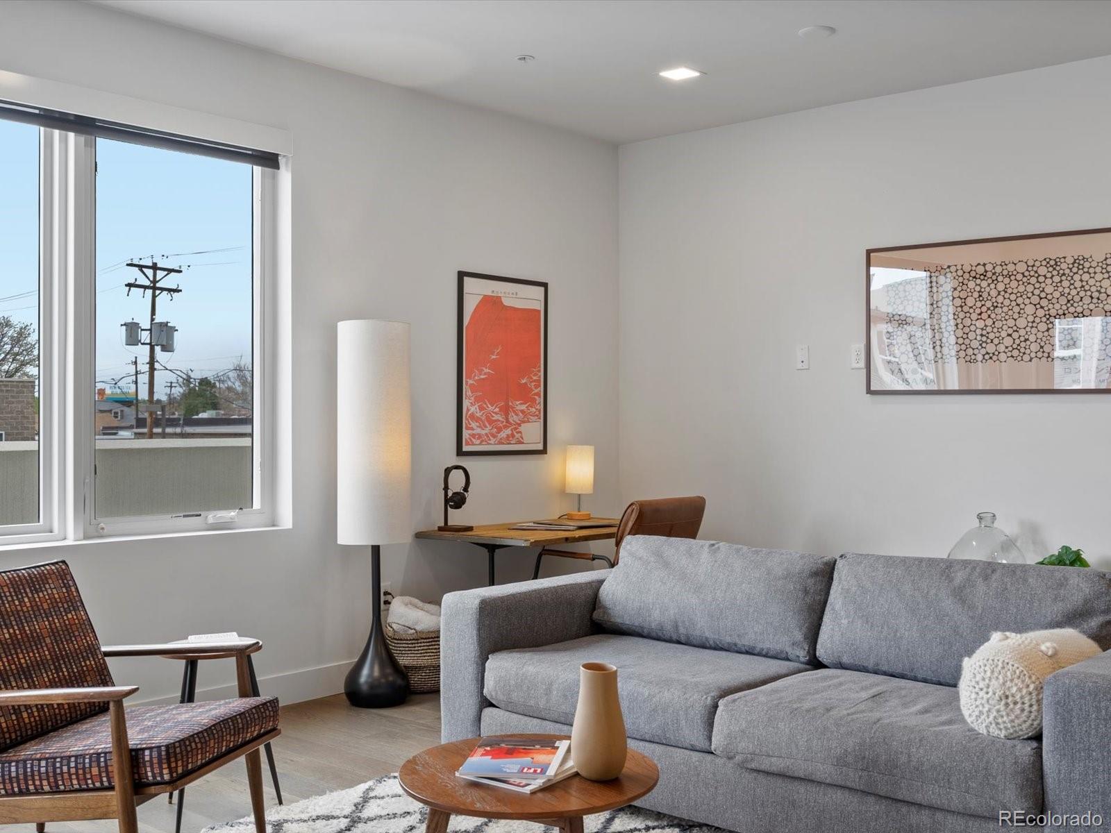 1898 S Bannock Street 209, Denver, CO, 80223 4 1898 S Bannock Street 209