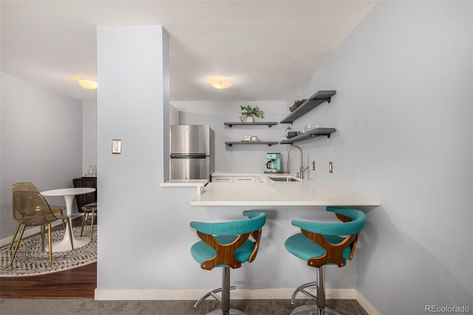 1260 York Street 204