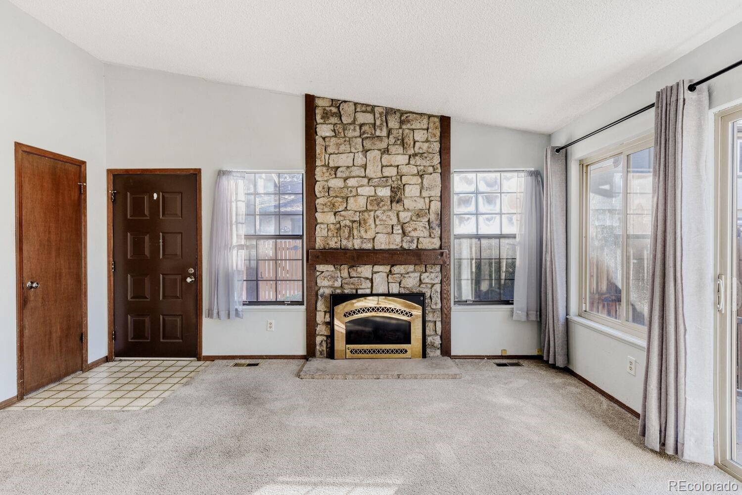 3818 S Evanston Street