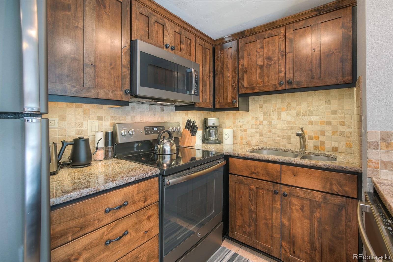 655 Columbine Road 7543