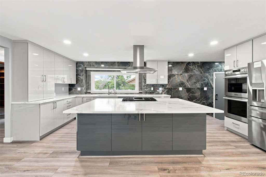 Photo of 10182 Lowell Way, Westminster, CO 80031 (MLS # 9555096)