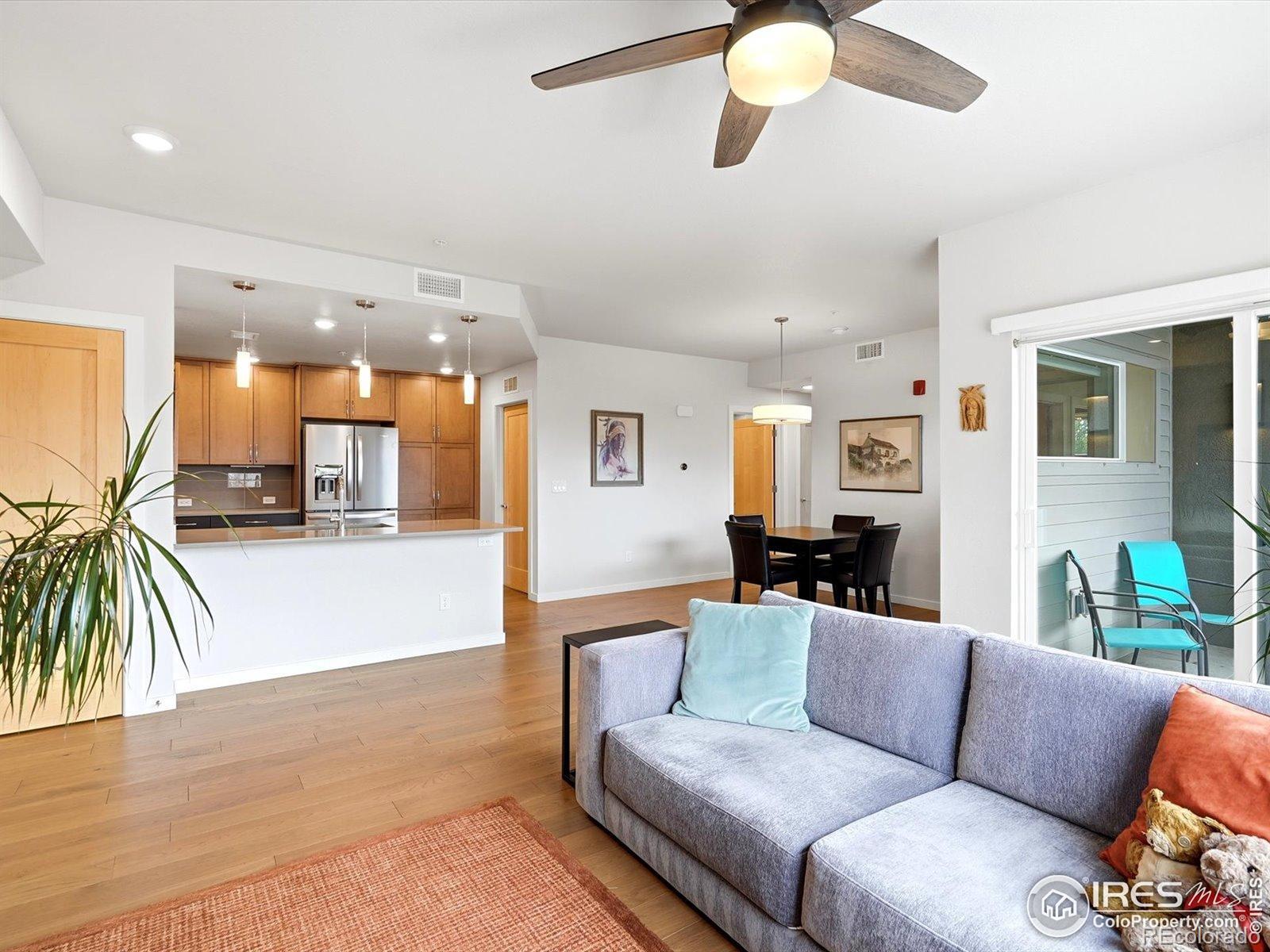 1316 Snowberry Lane 202