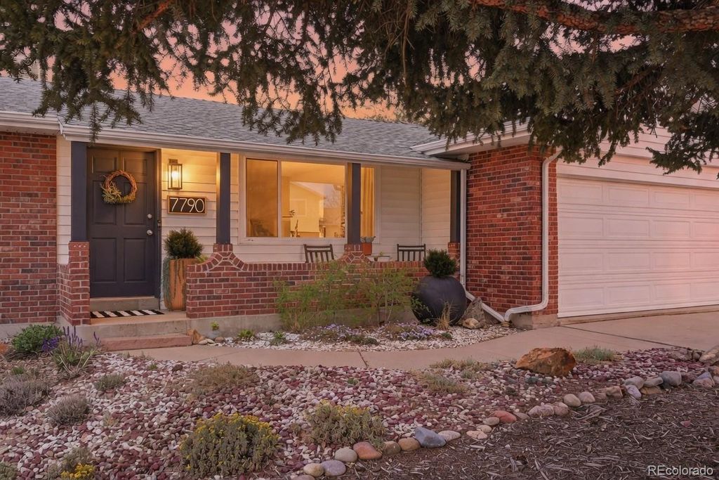 Photo of 7790 S Harlan Way, Littleton, CO 80128 (MLS # 3864539)