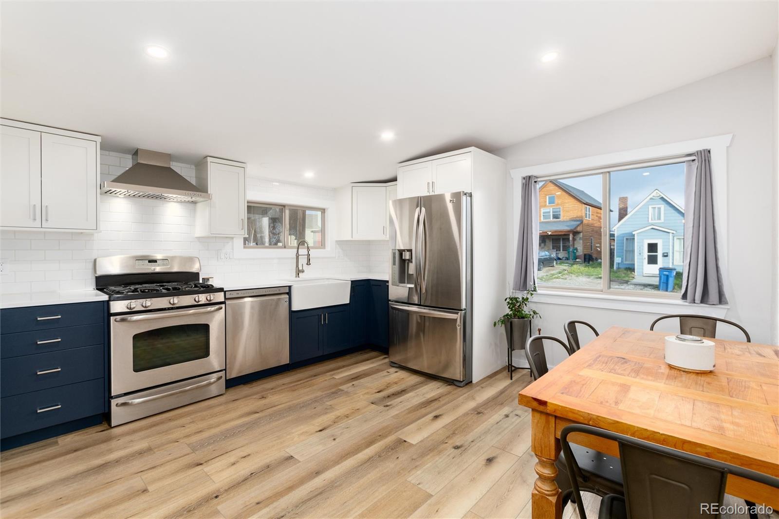 118 E 14th Street