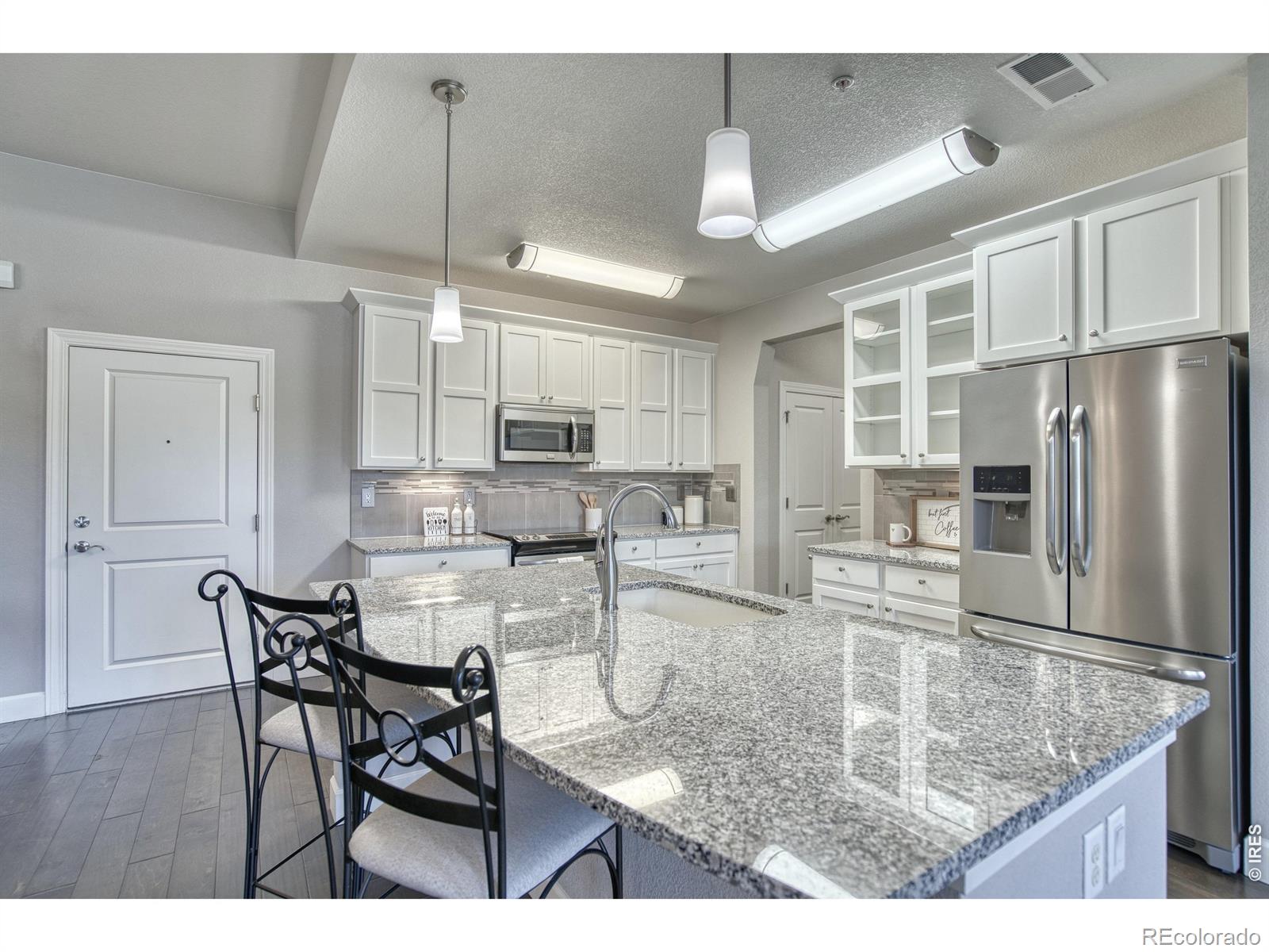 1379 Charles Drive 6