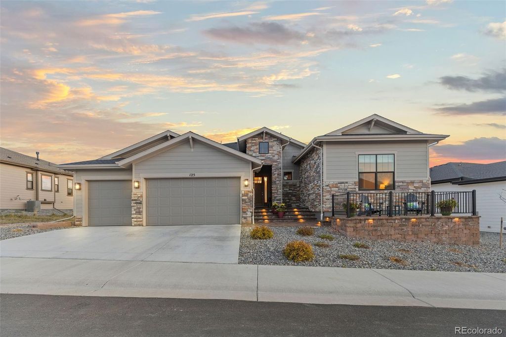 Photo of 125 Scrubjay Lane, Castle Rock, CO 80104 (MLS # 7611238)