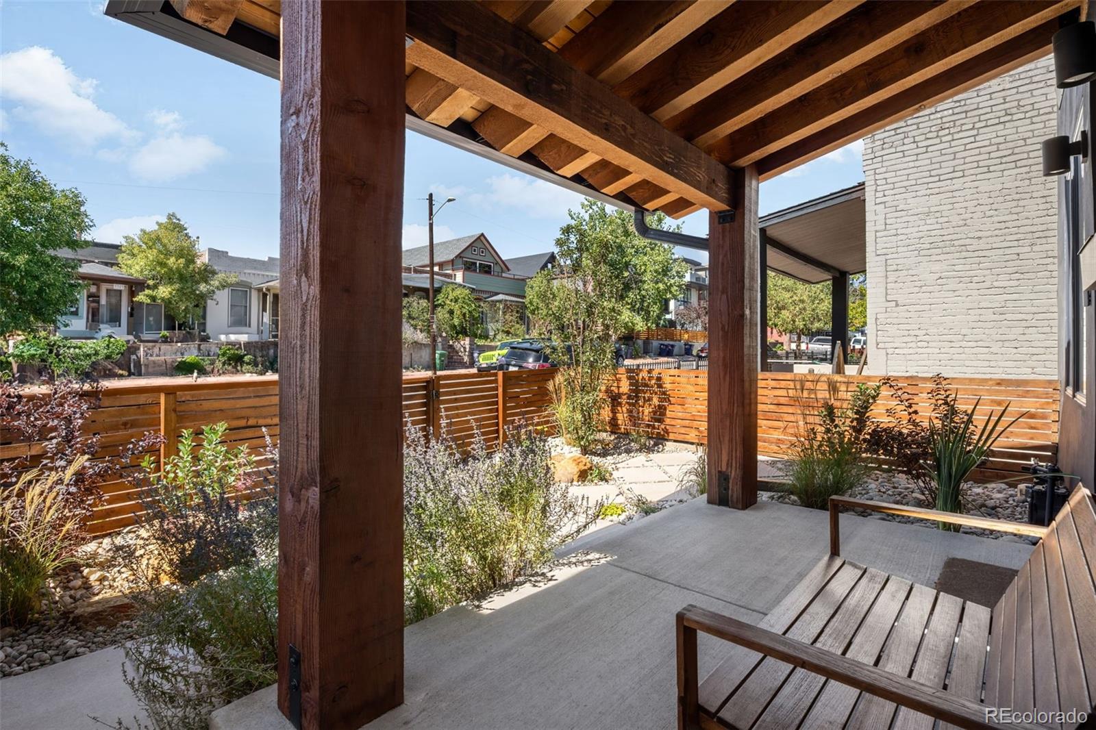 3320 Navajo Street