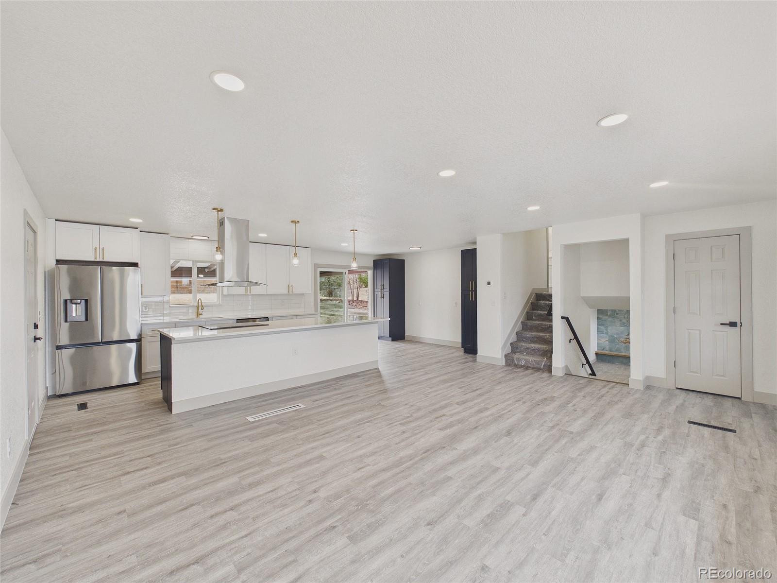 11310 W Center Avenue