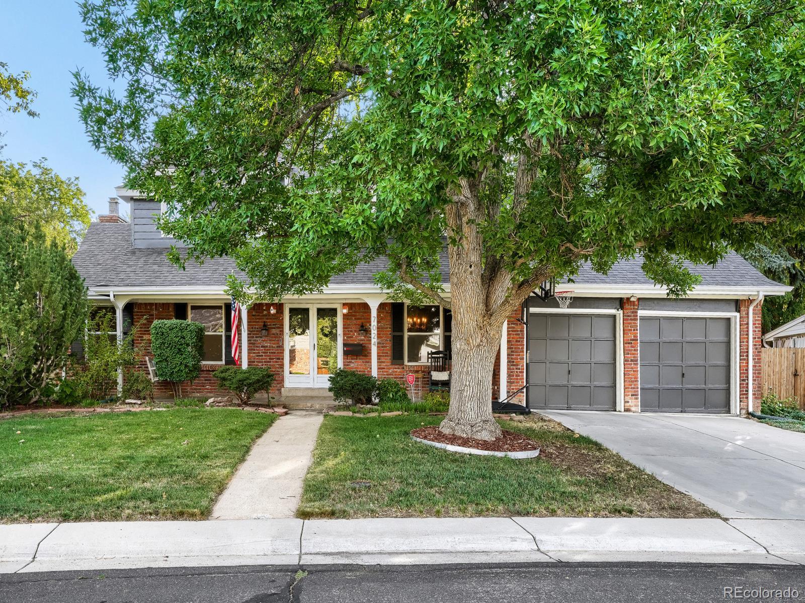 7024 S Madison Court