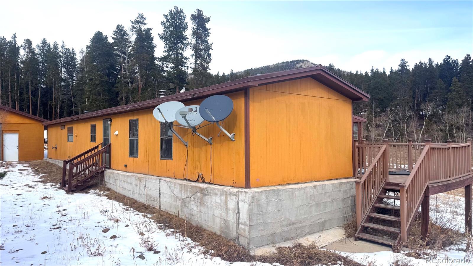 2806 Upper Apex Road