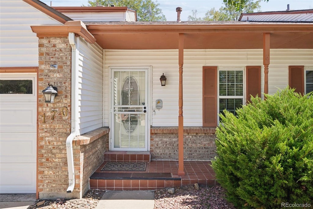 Photo of 170 Willow Place S, Broomfield, CO 80020 (MLS # 2717066)