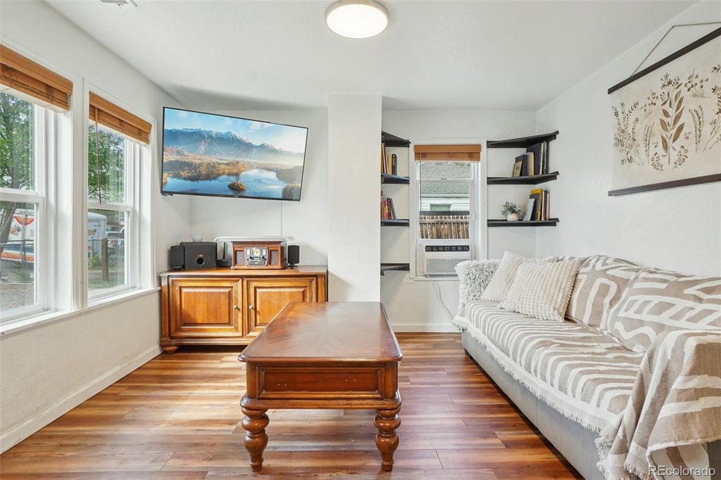 Photo of 572 S Newton Street, Denver, CO 80219 (MLS # 3825210)