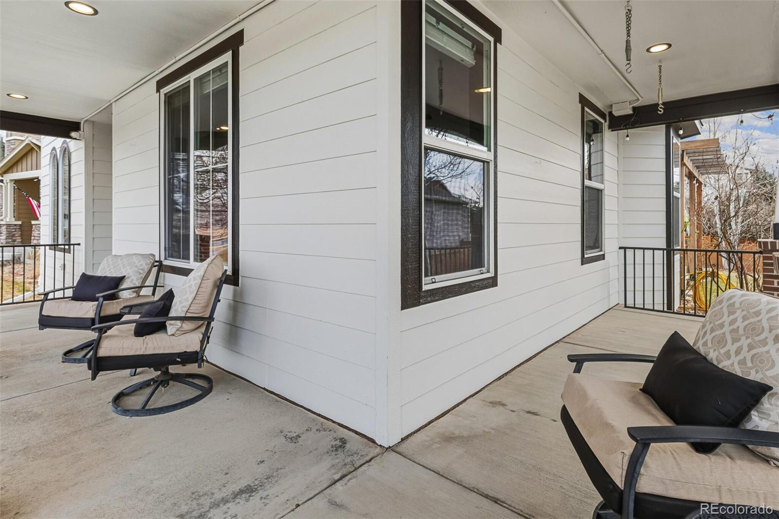 10059 Southlawn Circle