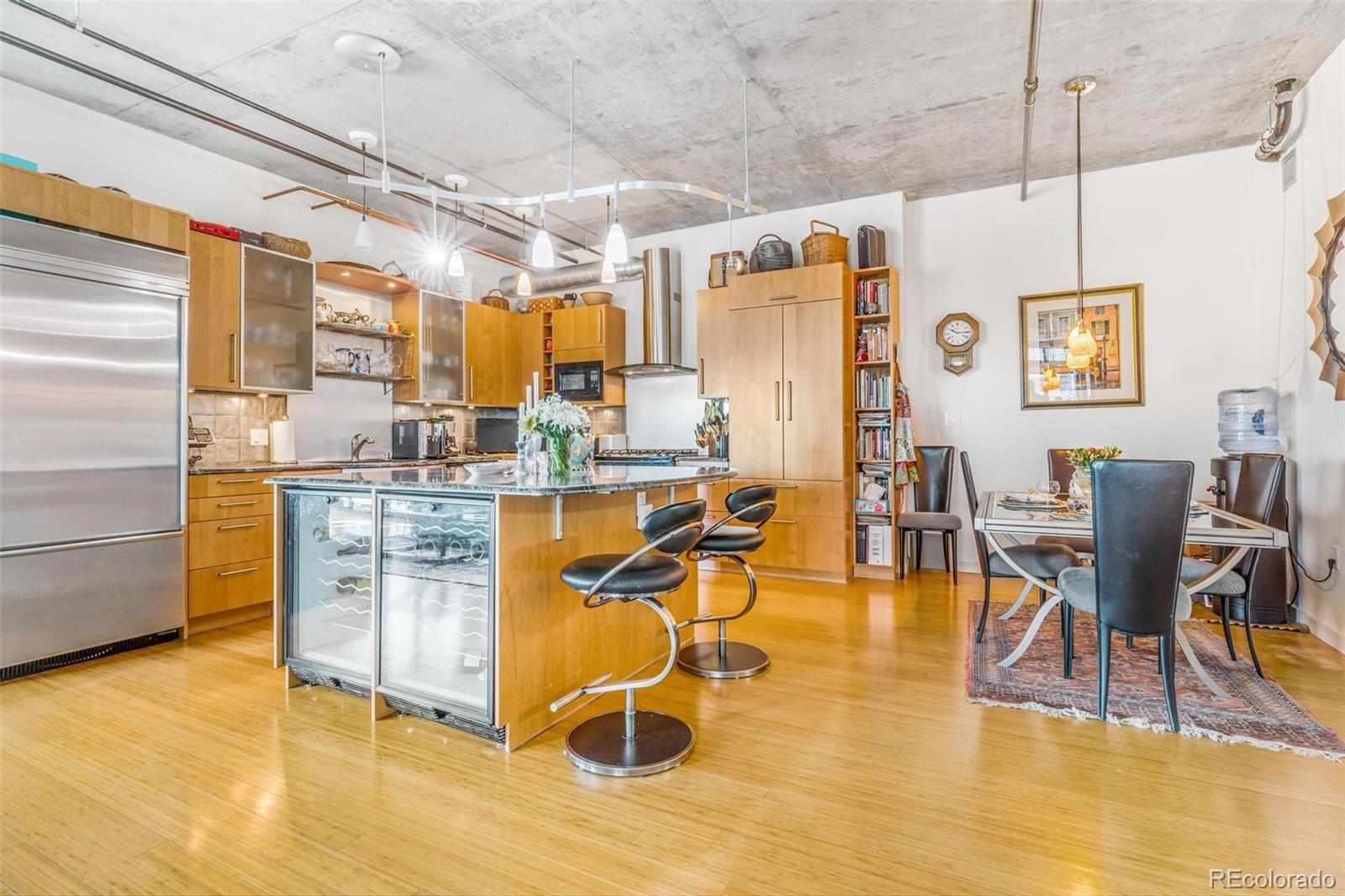 1401 Wewatta Street 806