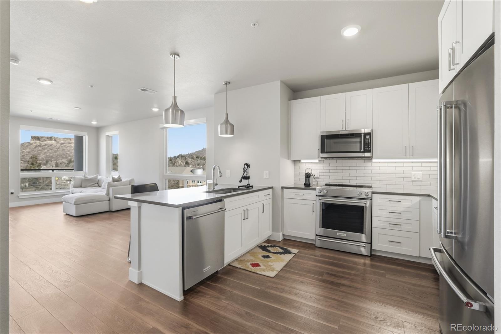 20 Wilcox Street 410