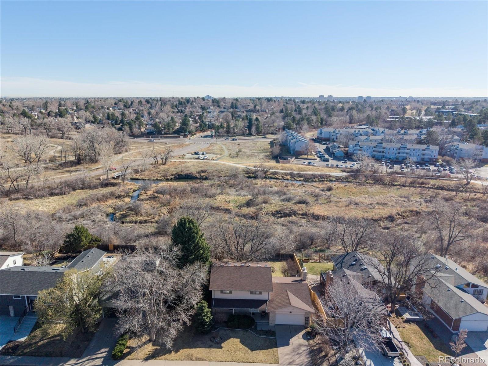 3220 S Pontiac Street